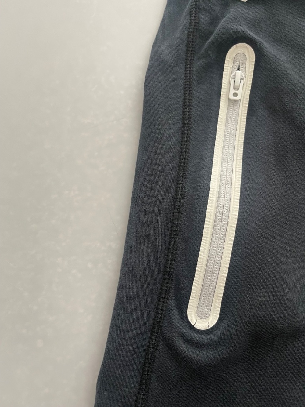 Nike Tech Style Jogger Sweatpants Black Size S - Picture 3 of 11